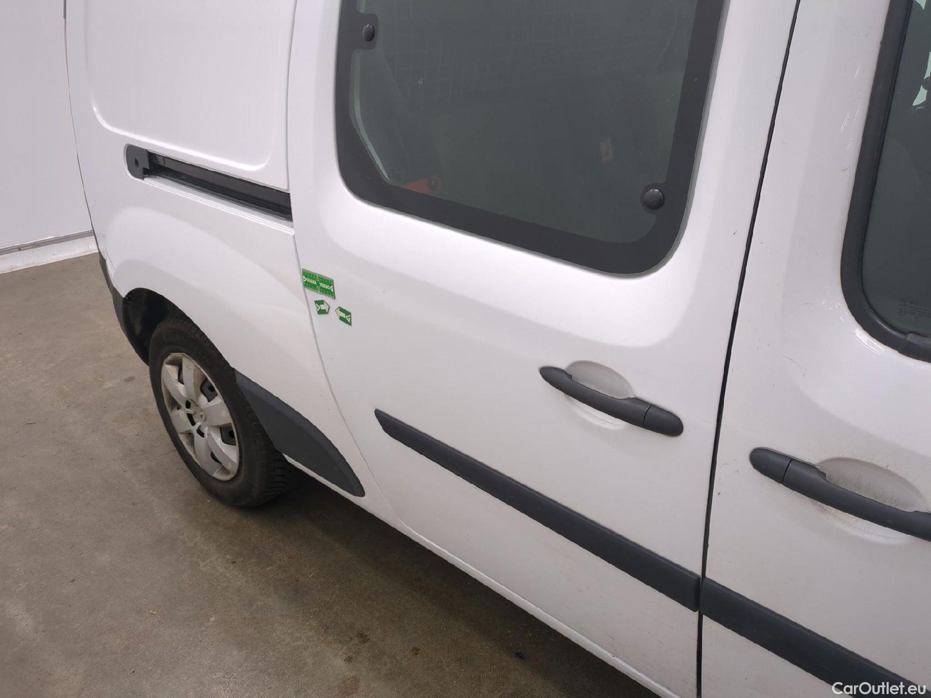  Renault  Kangoo  II Express Maxi Extra (Série Spéciale) - Cab. Appr. 1.5 dCi 95CV BVM6 E6dT #52