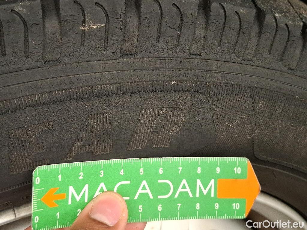  Renault  Trafic  Fourgon L2H1 3T Grand Confort 2.0 dCi 130CV BVM6 E6d #8