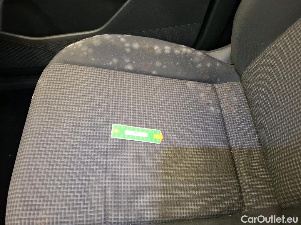  Volkswagen  Caddy VOLKSWAGEN  Cargo / 2020 / 4P / Fourgonnette 2.0 TDI 75ch Business #17