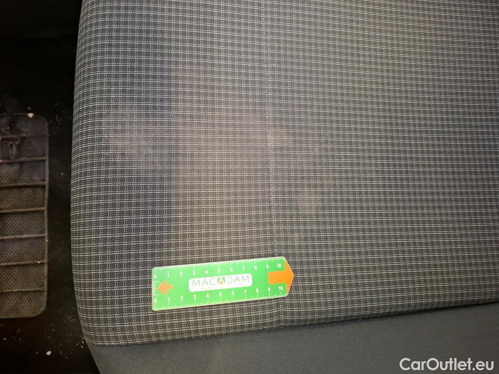  Volkswagen  Caddy VOLKSWAGEN  Cargo / 2020 / 4P / Fourgonnette 2.0 TDI 75ch Business #16