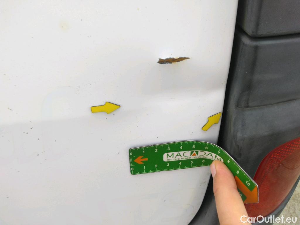  Renault  Kangoo RENAULT  EXPRESS VU 4p EVL Gd Confort 1.5 dCi 110 fourgonnette #46