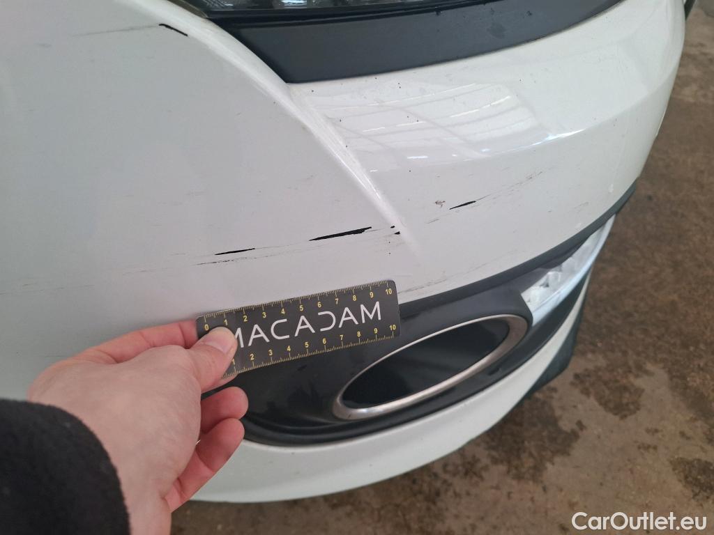  Renault  Megane  III Berline 5pt. Société Air 1.5 dCi 110CV BVM6 E5 #20