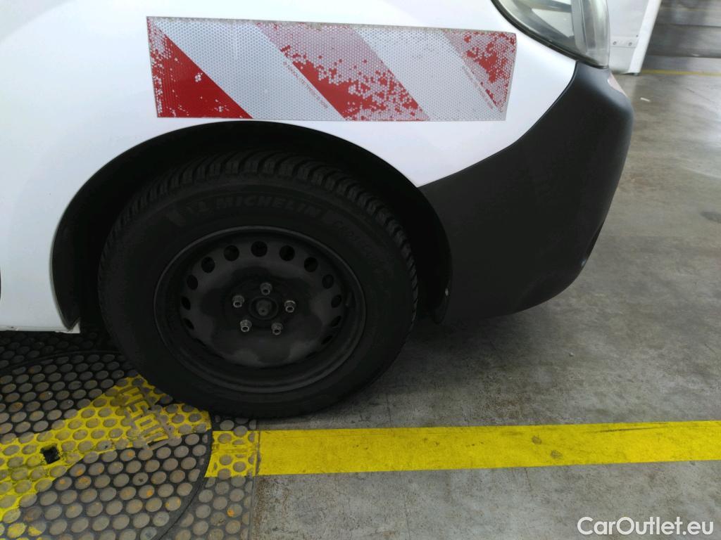  Renault  Kangoo RENAULT  EXPRESS VU 4p EVL Gd Confort 1.5 dCi 110 fourgonnette #59