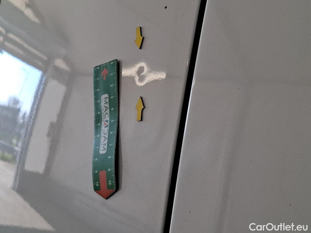  Volkswagen  Caddy VOLKSWAGEN  Cargo / 2020 / 4P / Fourgonnette 2.0 TDI 75ch Business #37