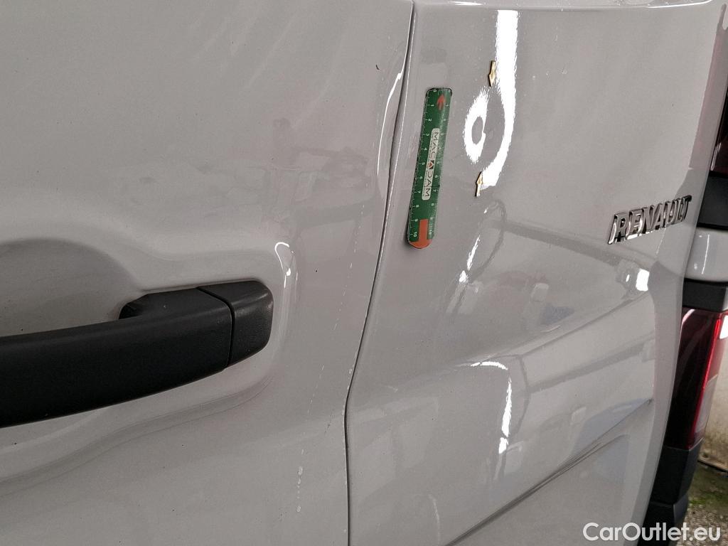  Renault  Trafic  Fourgon L2H1 3T Grand Confort 2.0 dCi 130CV BVM6 E6d #28