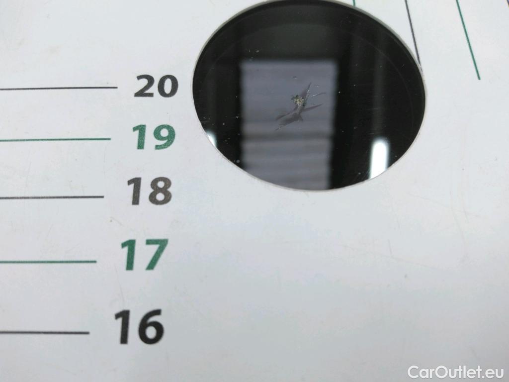  Renault  Kangoo RENAULT  EXPRESS VU 4p EVL Gd Confort 1.5 dCi 110 fourgonnette #4