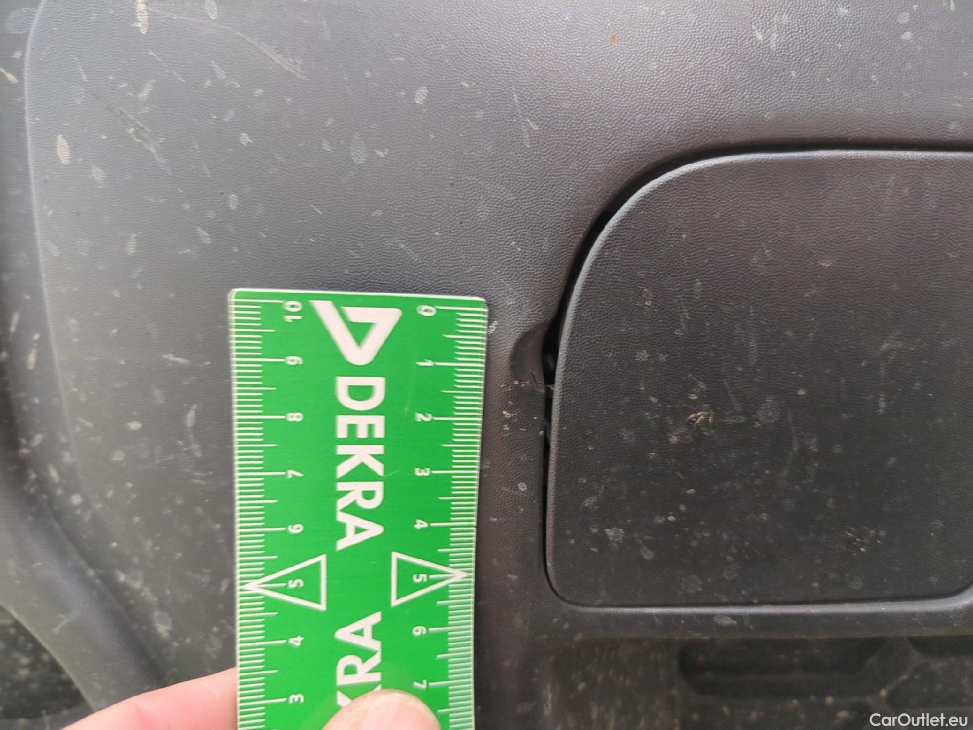  Renault  Kangoo  II Express Maxi Extra (Série Spéciale) - Cab. Appr. 1.5 dCi 95CV BVM6 E6dT #56