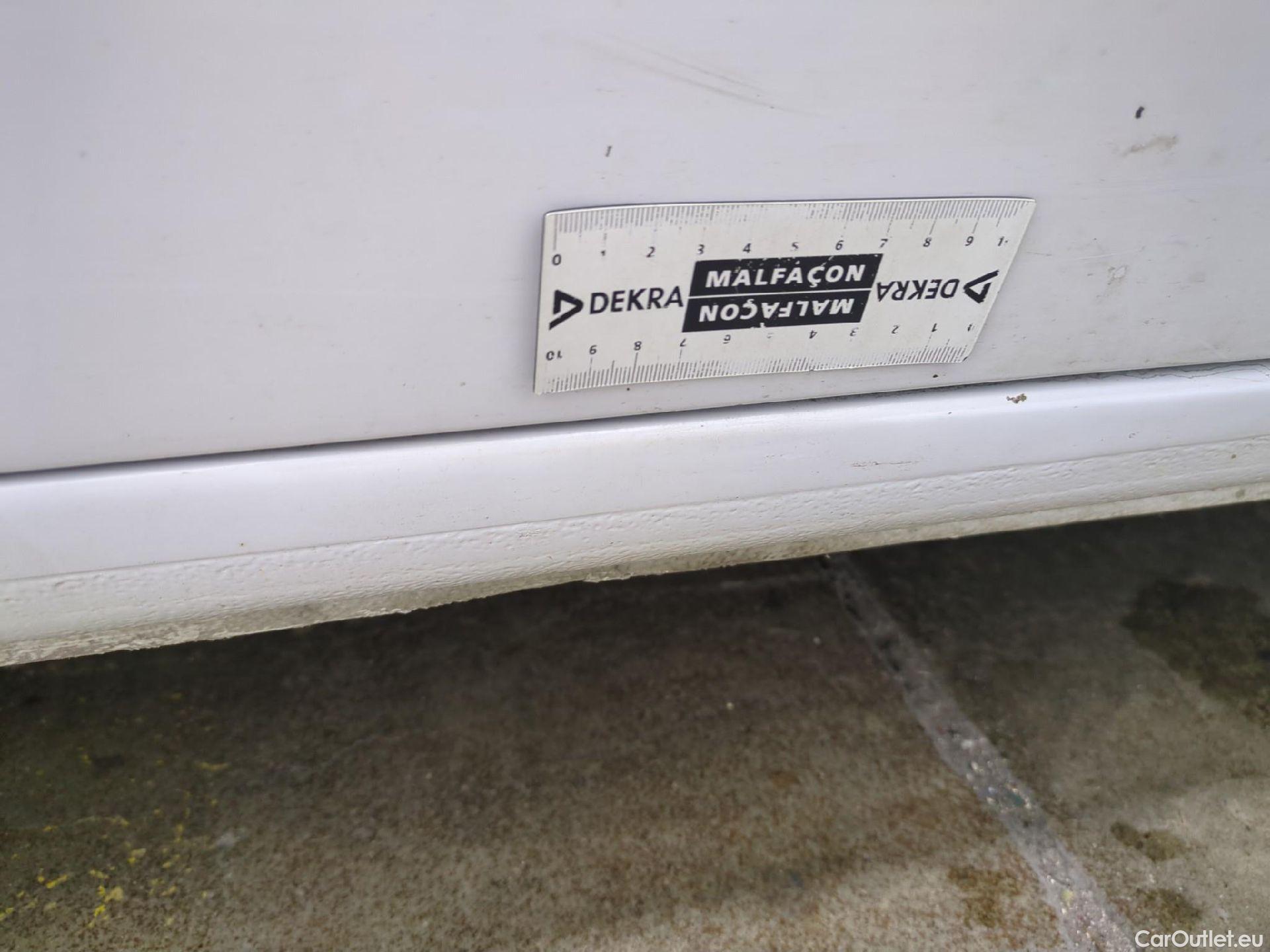  Renault  Kangoo  II Express Maxi Extra (Série Spéciale) - Cab. Appr. 1.5 dCi 95CV BVM6 E6dT #49