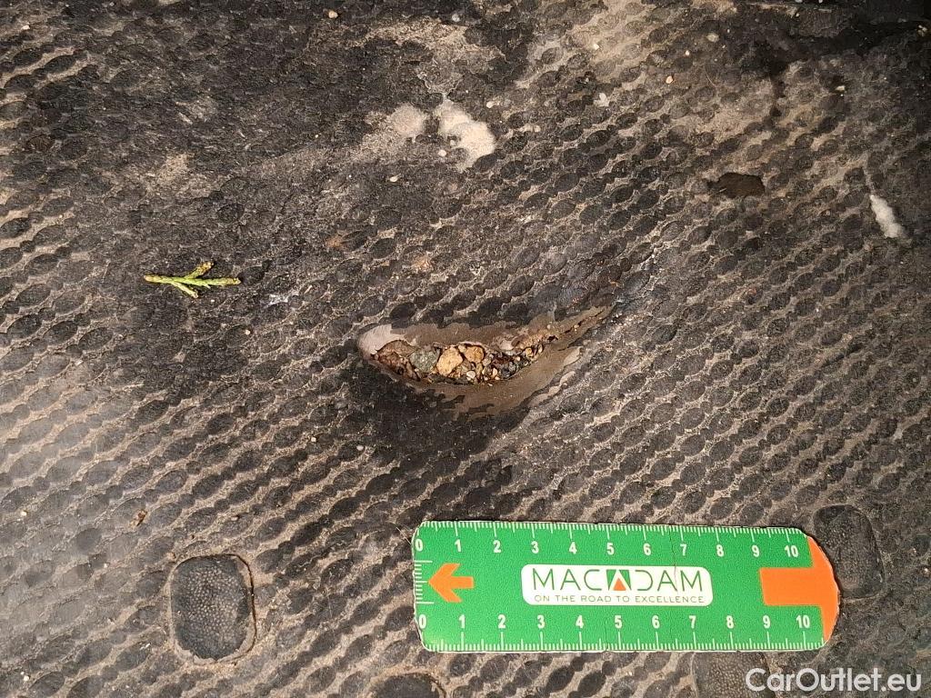  Renault  Trafic  Fourgon L2H1 3T Grand Confort 2.0 dCi 130CV BVM6 E6d #25