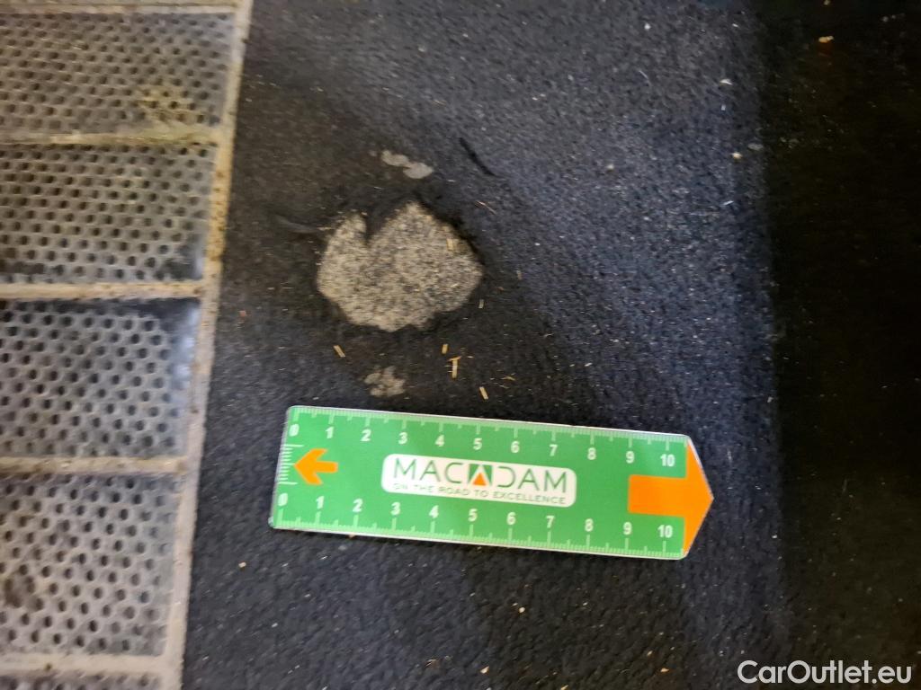  Volkswagen  Caddy VOLKSWAGEN  Cargo / 2020 / 4P / Fourgonnette 2.0 TDI 75ch Business #25