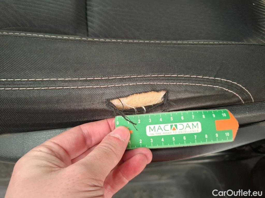  Renault  Trafic  Furgon Grand Confort L1H1 1200 1.6 dCi 125CV BVM6 E6 #16