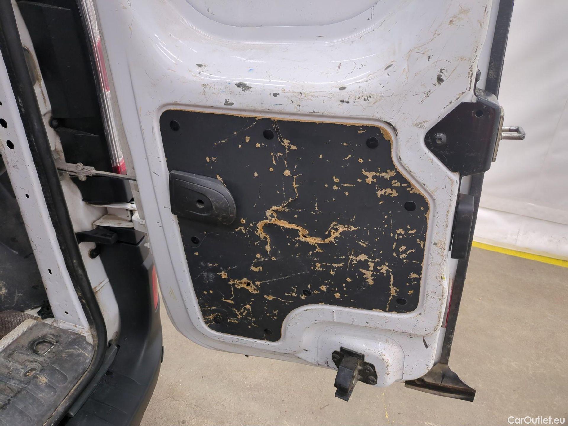  Renault  Kangoo  II Express Maxi Extra (Série Spéciale) - Cab. Appr. 1.5 dCi 95CV BVM6 E6dT #12