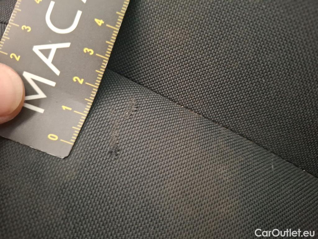  Renault  Megane  III Berline 5pt. Société Air 1.5 dCi 110CV BVM6 E5 #22