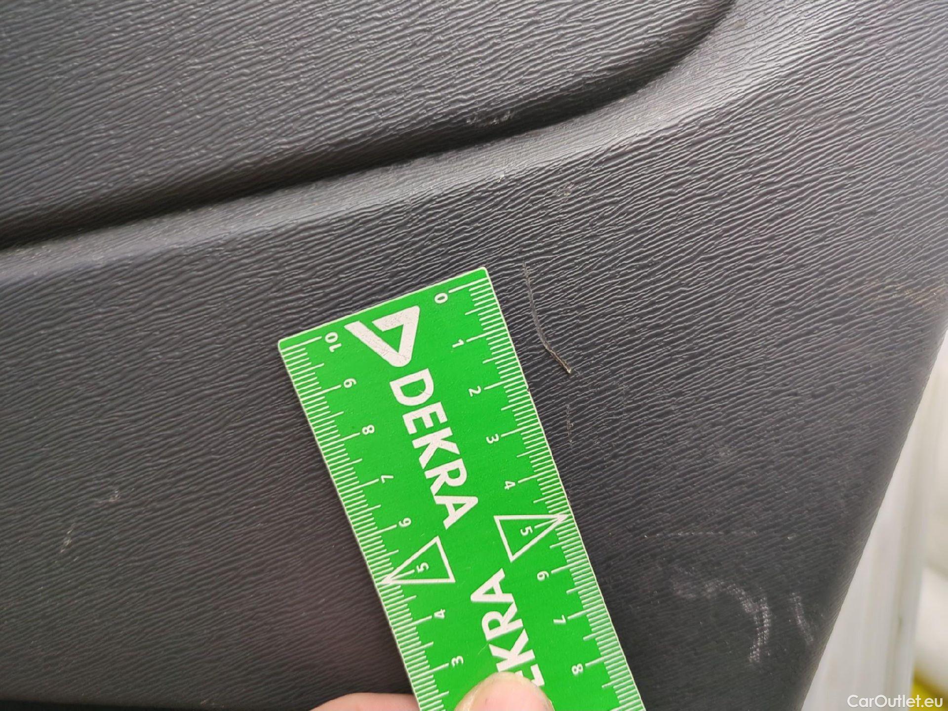  Renault  Kangoo  II Express Maxi Extra (Série Spéciale) - Cab. Appr. 1.5 dCi 95CV BVM6 E6dT #50