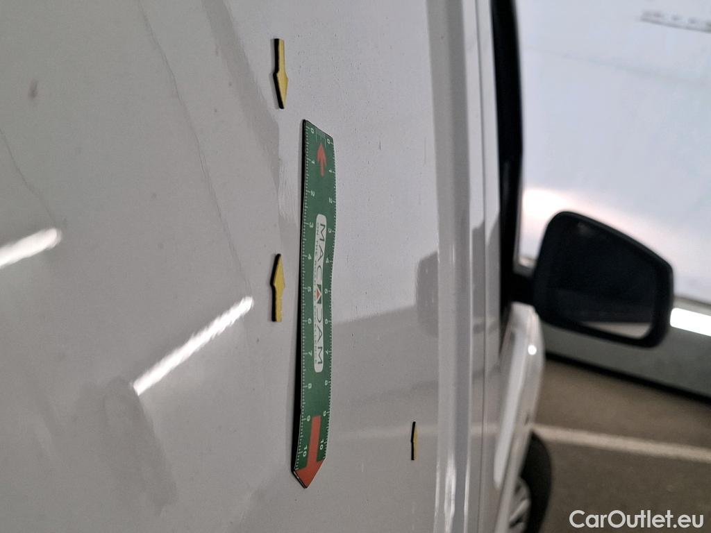  Volkswagen  Caddy VOLKSWAGEN  Cargo / 2020 / 4P / Fourgonnette 2.0 TDI 75ch Business #30