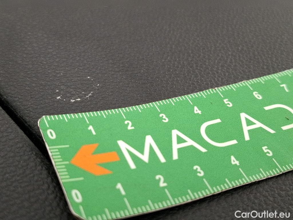  Renault  Trafic  Fourgon L2H1 3T Grand Confort 2.0 dCi 130CV BVM6 E6d #27