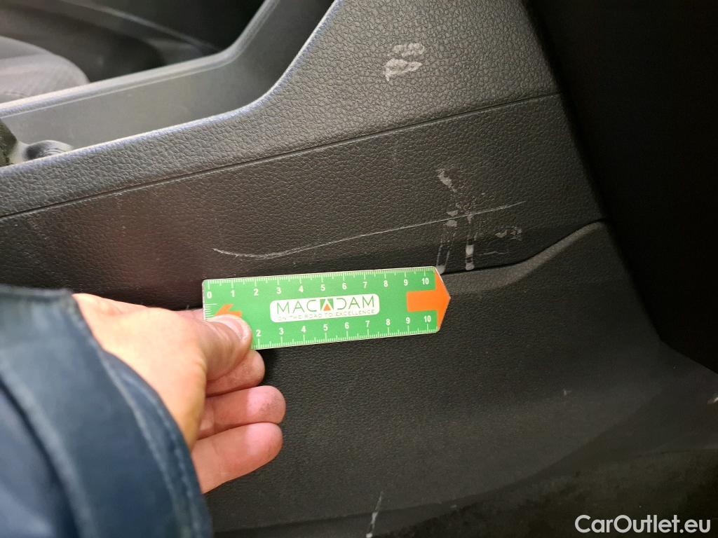  Volkswagen  Caddy VOLKSWAGEN  Cargo / 2020 / 4P / Fourgonnette 2.0 TDI 75ch Business #23