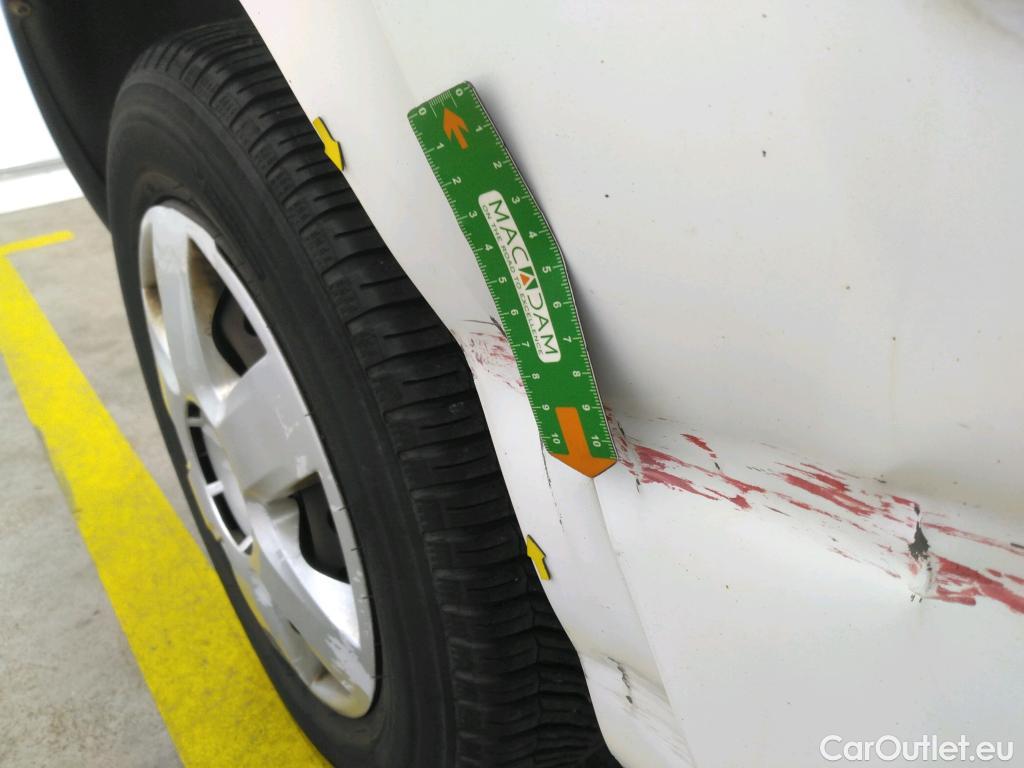  Renault  Kangoo RENAULT  EXPRESS VU 4p EVL Gd Confort 1.5 dCi 110 fourgonnette #38