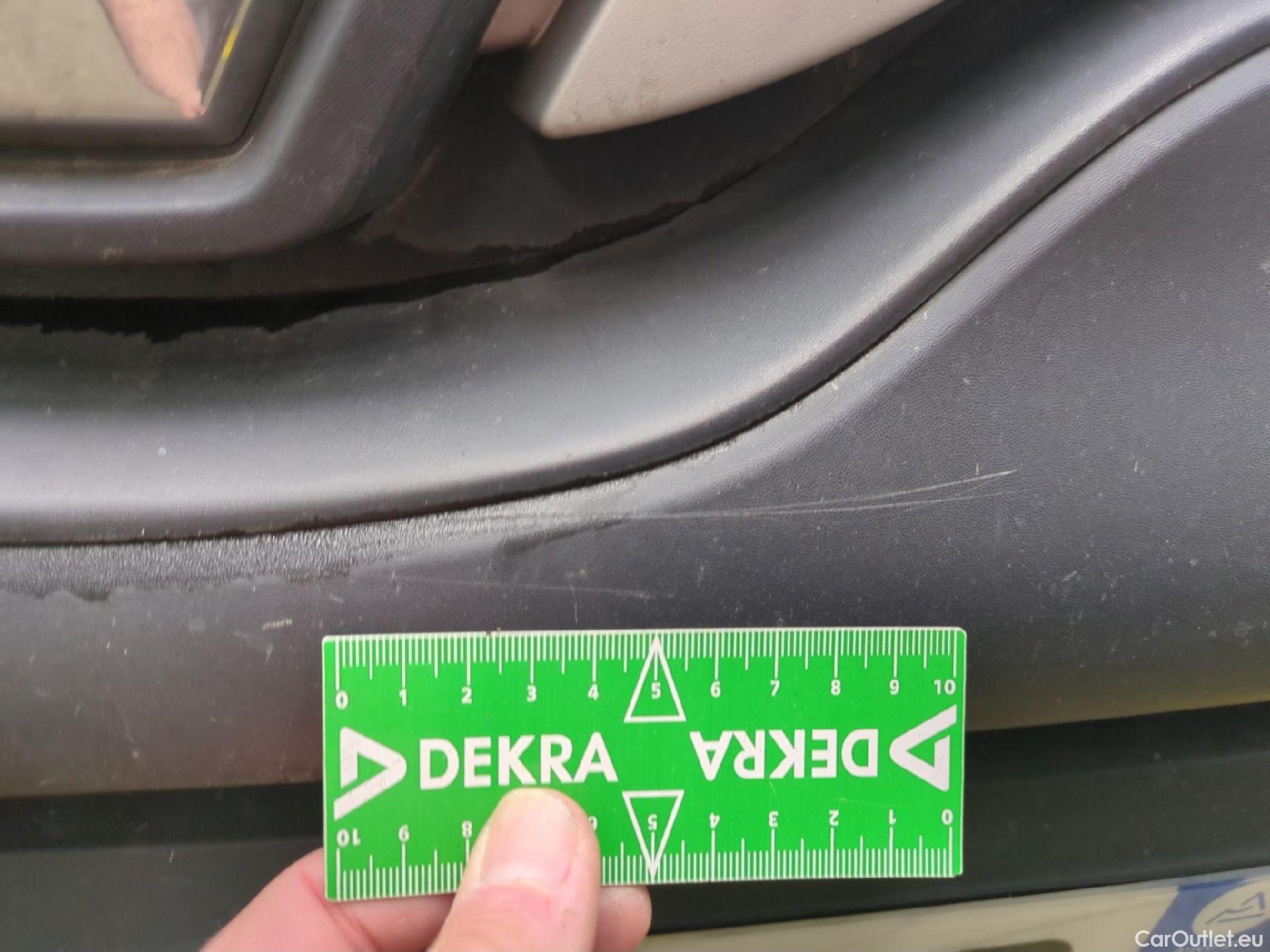  Renault  Kangoo  II Express Maxi Extra (Série Spéciale) - Cab. Appr. 1.5 dCi 95CV BVM6 E6dT #58