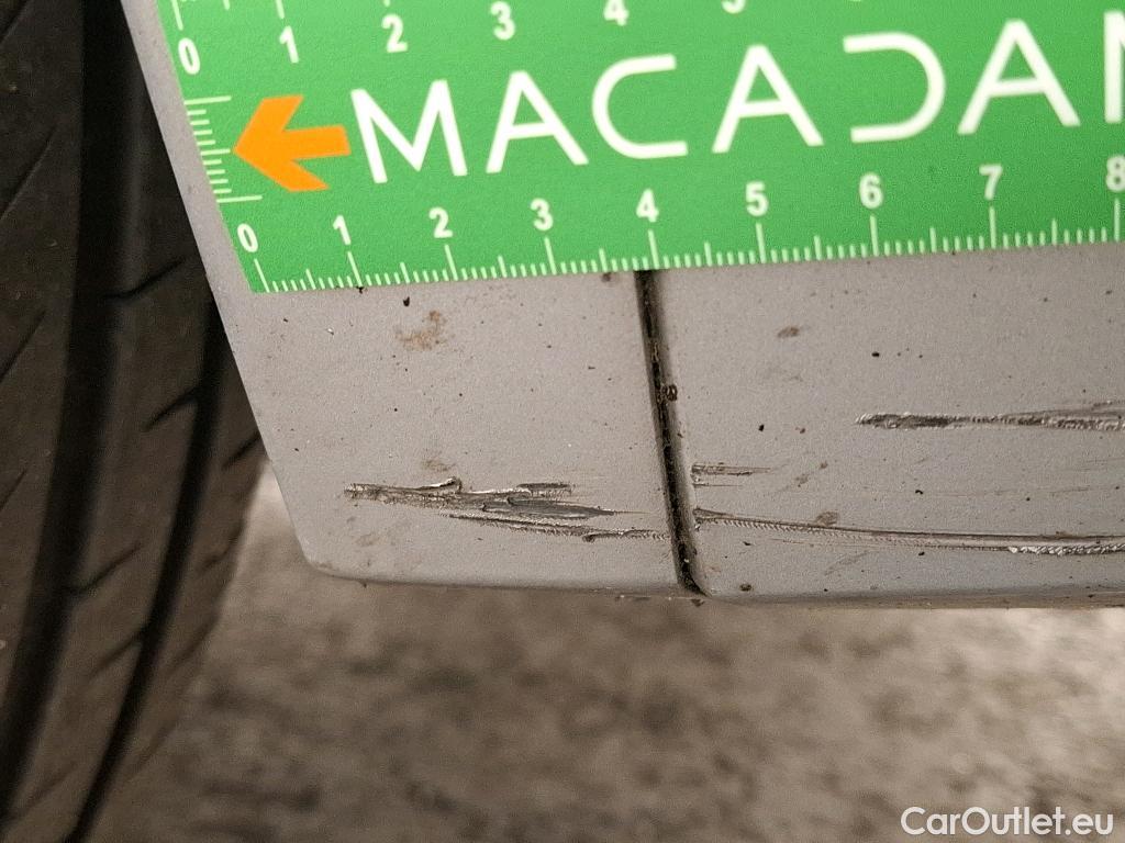  Audi  Q5  avus quattro 2.0 TFSI 250CV BVA7 E6 #120