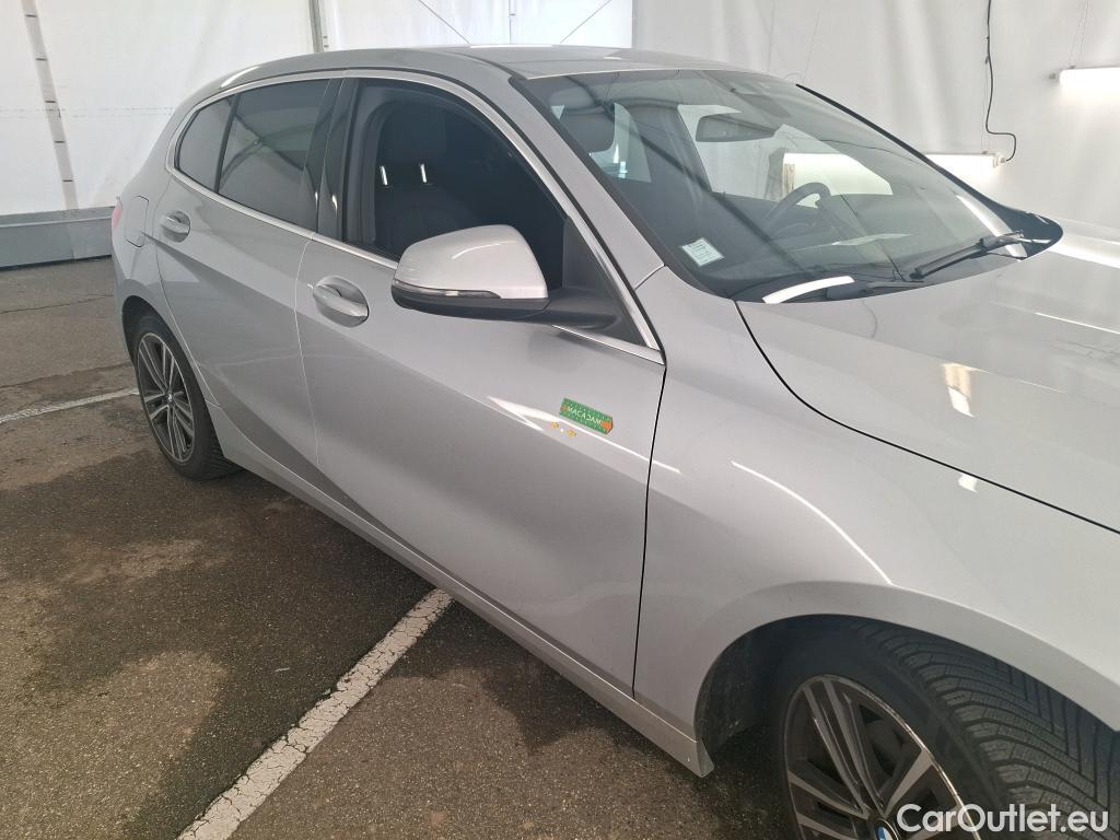  Bmw  Serie 1 BMW Série 1 / 2019 / 5P / Berline 1.5 116I Business Design #56