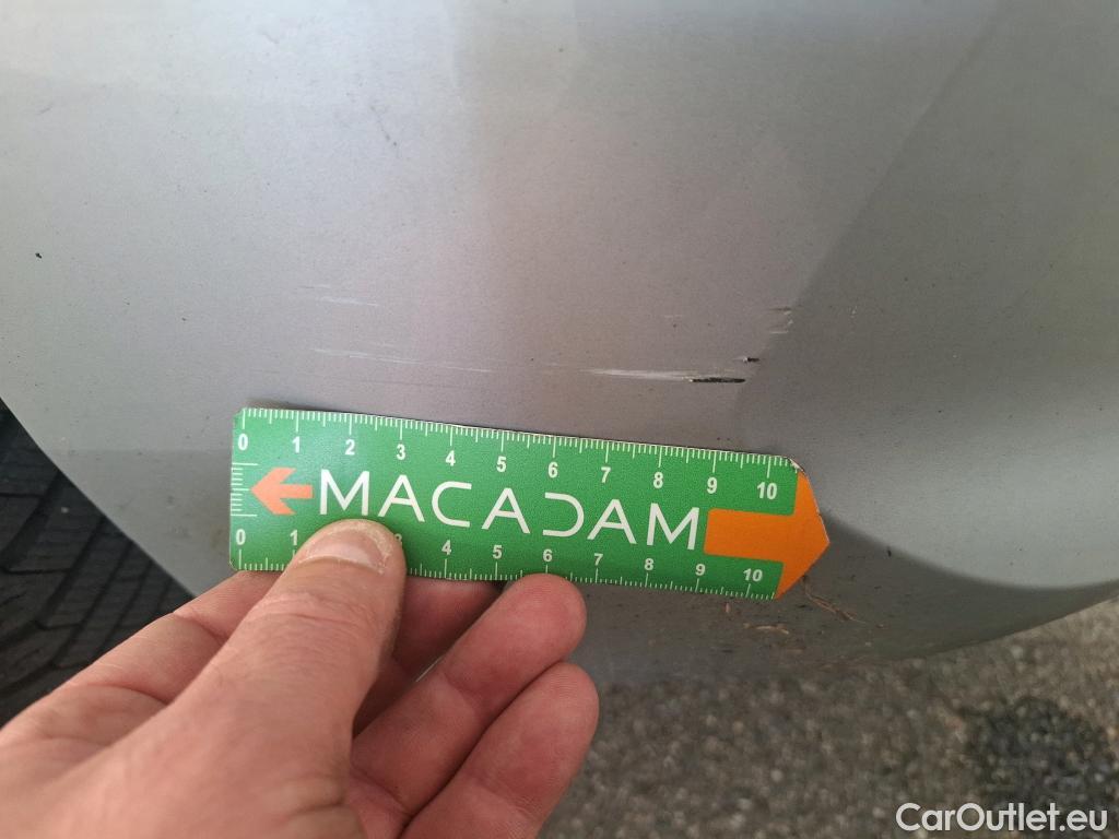  Bmw  Serie 1 BMW Série 1 / 2019 / 5P / Berline 1.5 116I Business Design #13