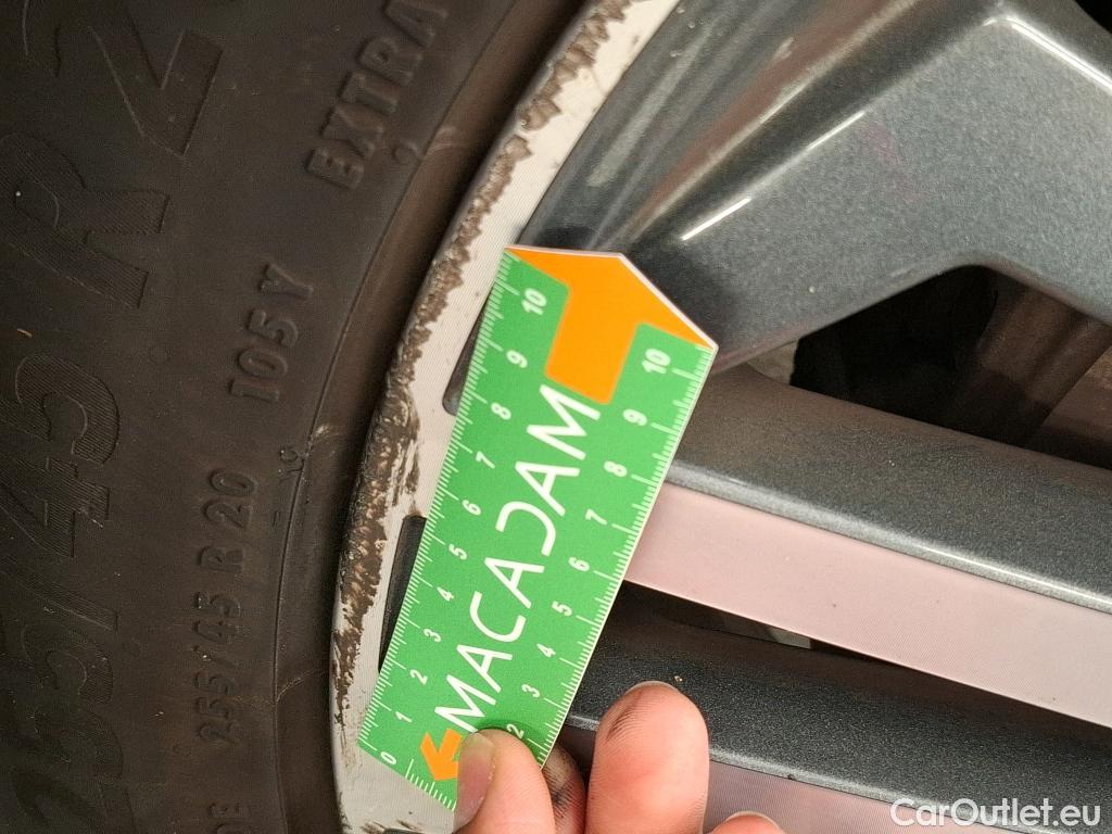  Audi  Q5  avus quattro 2.0 TFSI 250CV BVA7 E6 #72