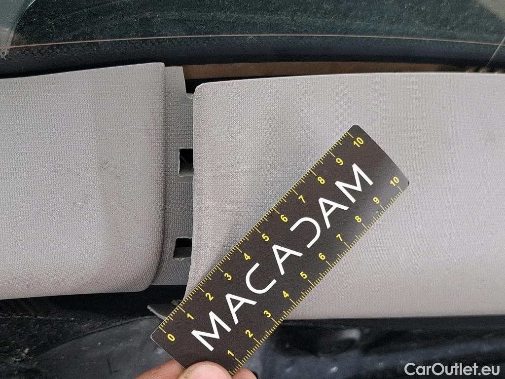  Bmw  Serie 2 Série 2 Active Tourer 216d Lounge 1.5 115CV BVM6 E6d #126