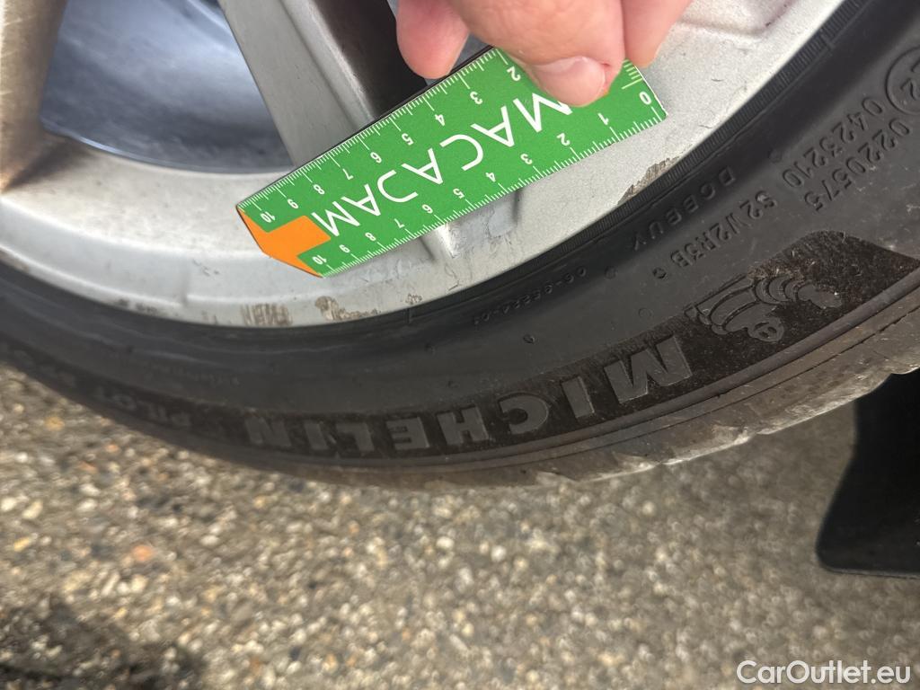  Audi  A3 AUDI  Sportback / 2020 / 5P / Berline 35 TDI 150 S tronic Business Line #9