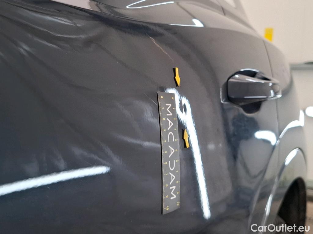  Audi  Q3 AUDI  / 2018 / 5P / SUV 1.5 35 TFSI 150 S TRONIC DESIGN LUXE #11