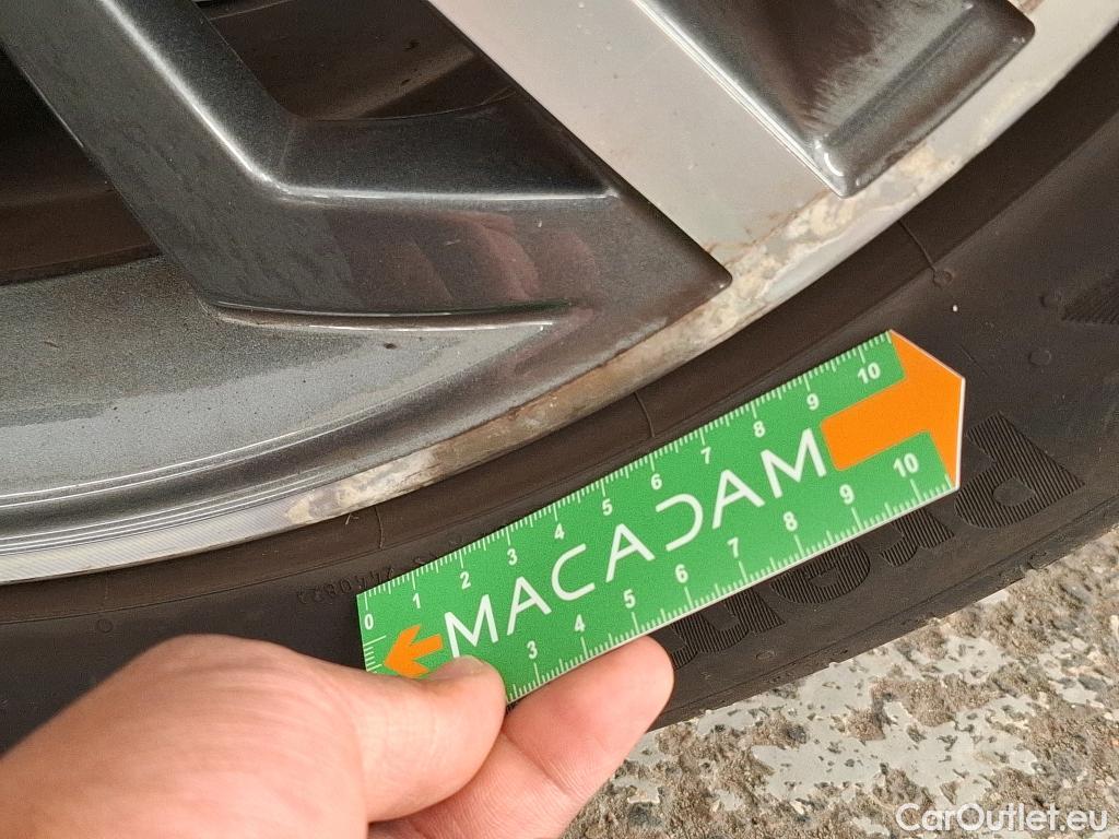  Audi  Q5  avus quattro 2.0 TFSI 250CV BVA7 E6 #66