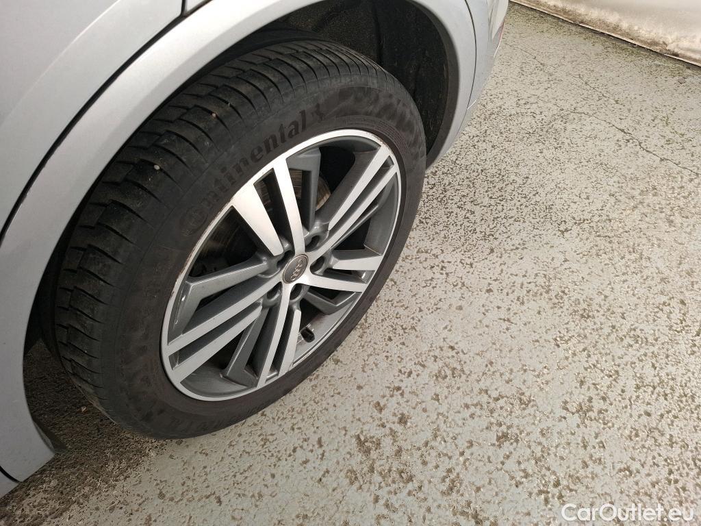  Audi  Q5  avus quattro 2.0 TFSI 250CV BVA7 E6 #81