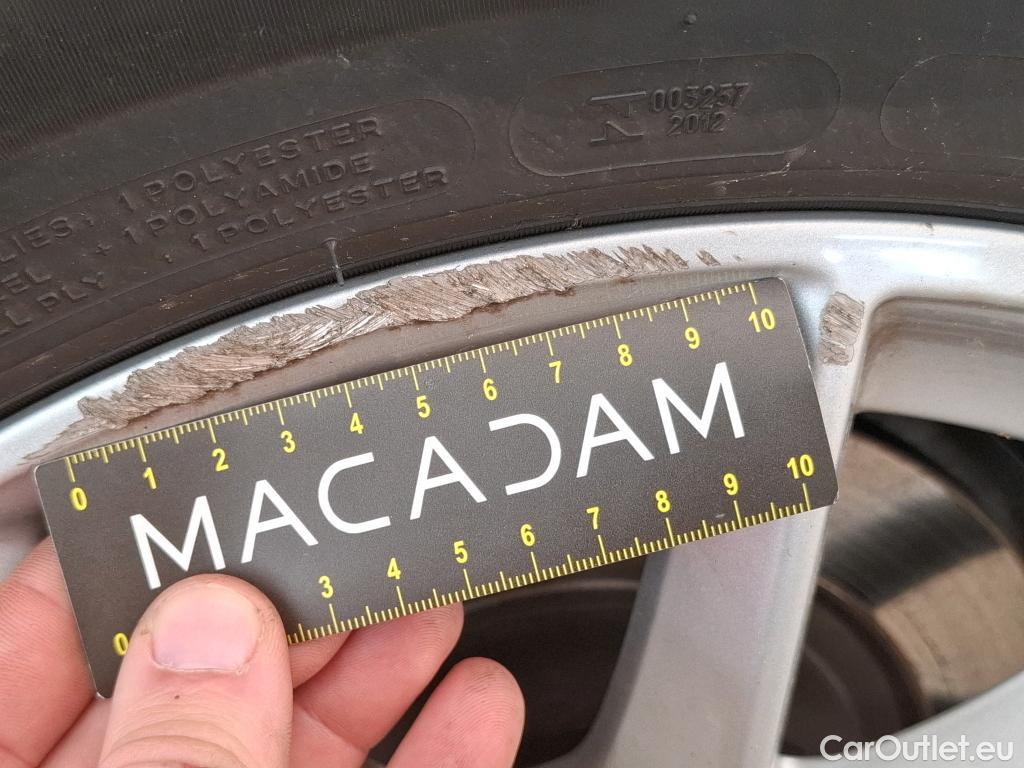  Bmw  Serie 2 Série 2 Active Tourer 216d Lounge 1.5 115CV BVM6 E6d #54