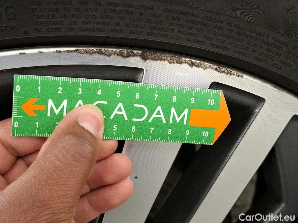  Audi  Q5  avus quattro 2.0 TFSI 250CV BVA7 E6 #85