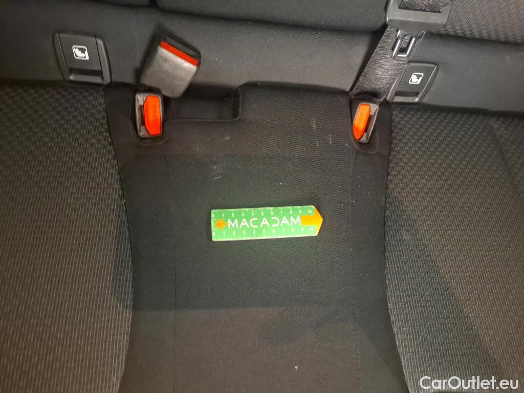  Bmw  Serie 1 BMW Série 1 / 2019 / 5P / Berline 1.5 116I Business Design #45