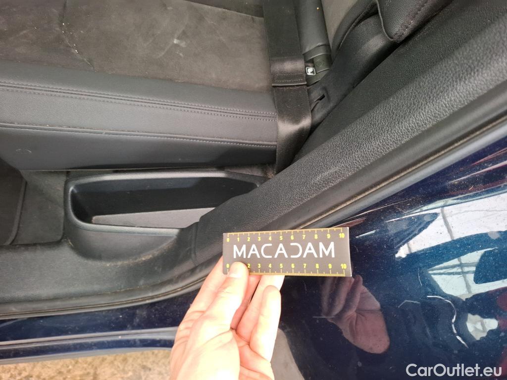  Audi  Q3 AUDI  / 2018 / 5P / SUV 1.5 35 TFSI 150 S TRONIC DESIGN LUXE #47