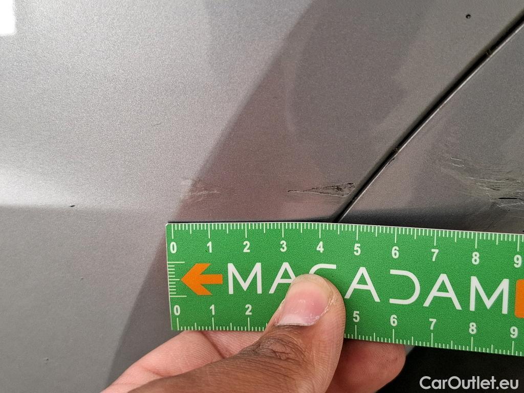  Audi  Q5  avus quattro 2.0 TFSI 250CV BVA7 E6 #17