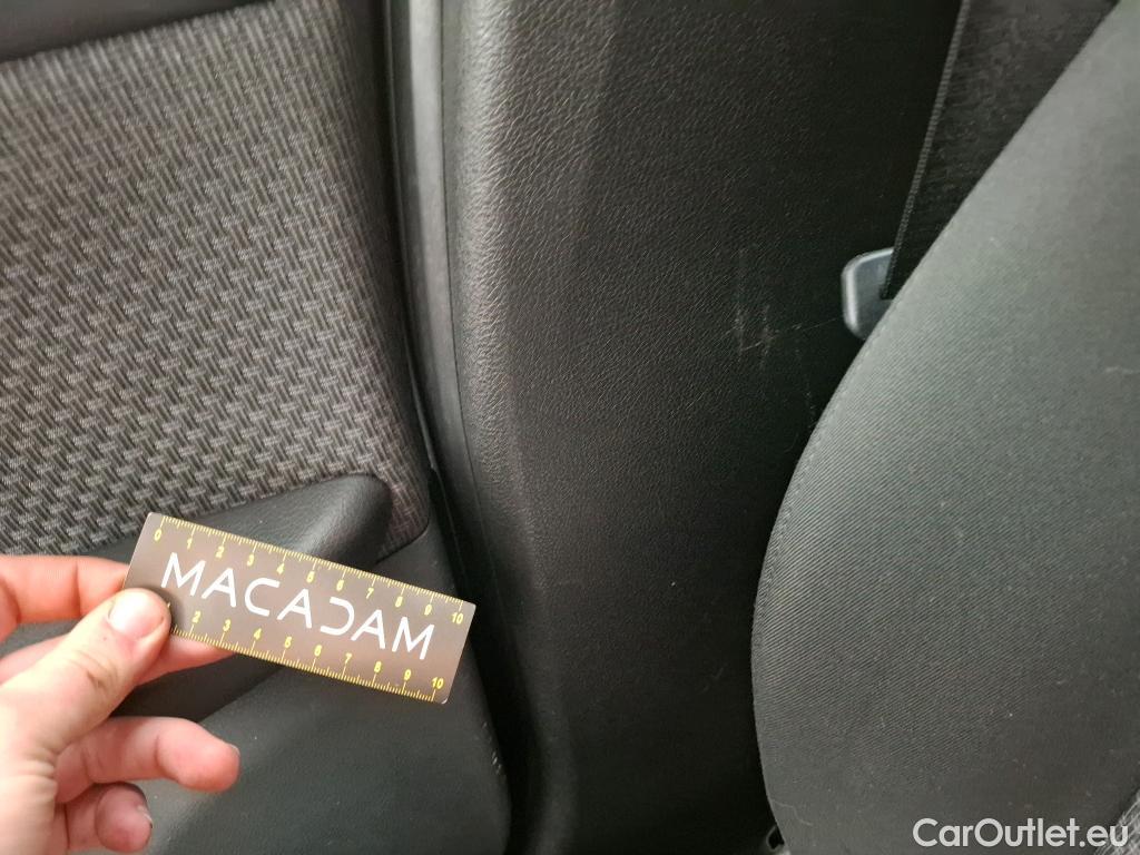  Bmw  Serie 2 Série 2 Active Tourer 216d Lounge 1.5 115CV BVM6 E6d #117