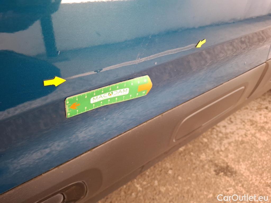  Citroen  C4 Cactus  Shine Business 1.5 BlueHDi 100CV BVM6 E6dT #2