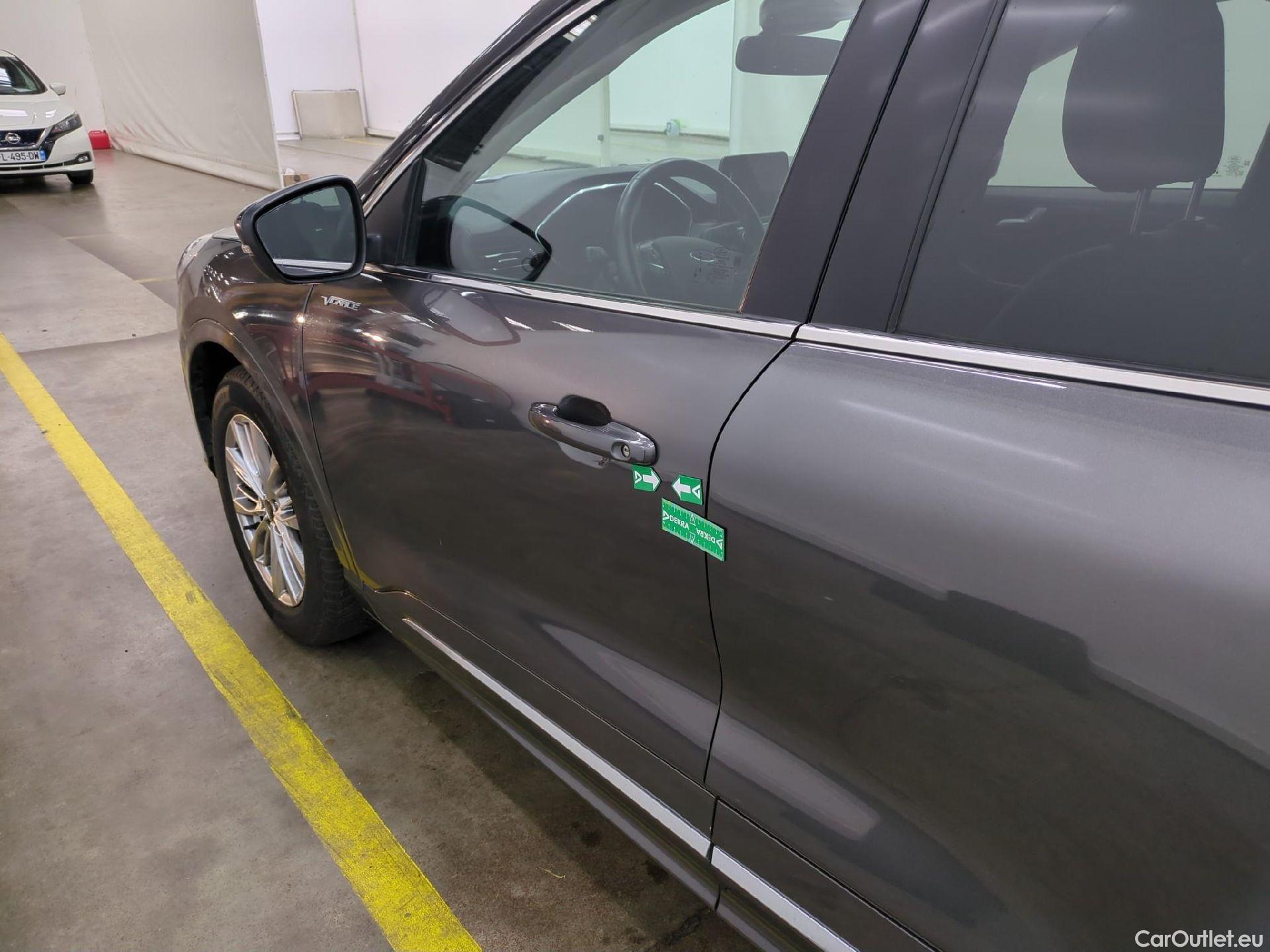  Ford  Kuga FORD  / 2019 / 5P / SUV 2.5 190 hybrid Flexifuel Pshift Vignale #11