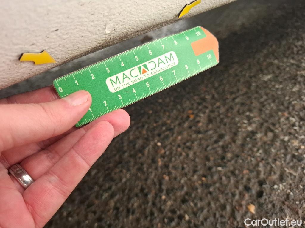  Hyundai  i30 HYUNDAI  / 2020 / 5P / Berline 1.0 T-GDI 120 MHEV I-MT CREATIVE #2