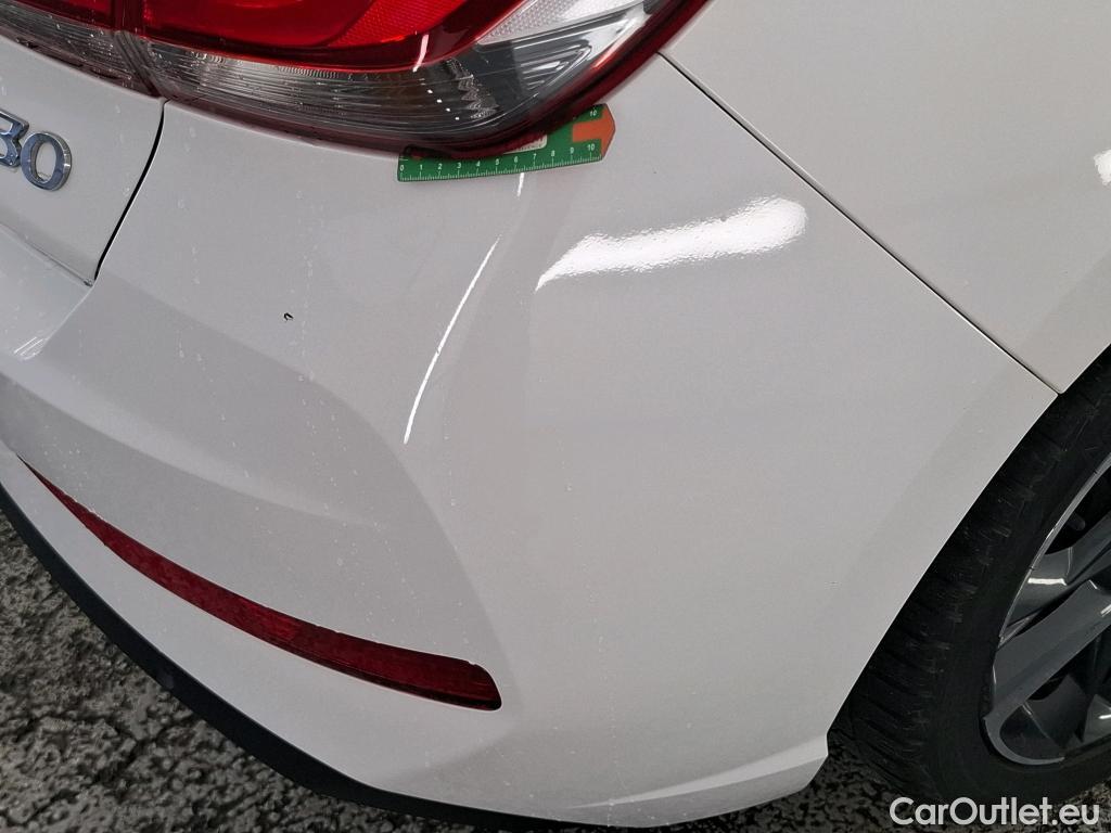  Hyundai  i30 HYUNDAI  / 2020 / 5P / Berline 1.0 T-GDI 120 MHEV I-MT CREATIVE #7