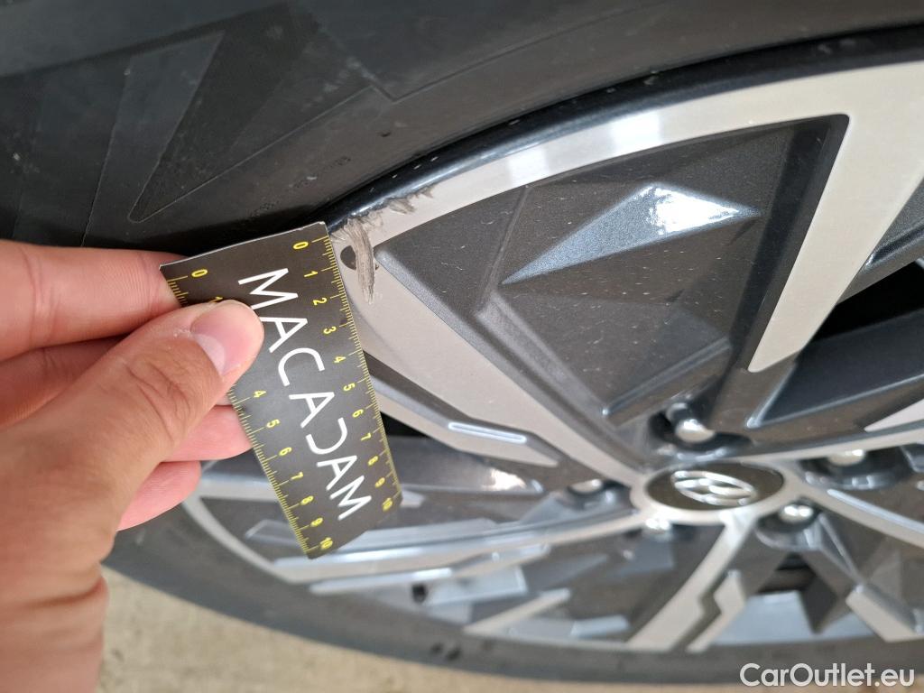  Hyundai  Tucson  Business Mild-Hybrid 2WD 1.6 CRDI 135CV BVA7 E6d #34