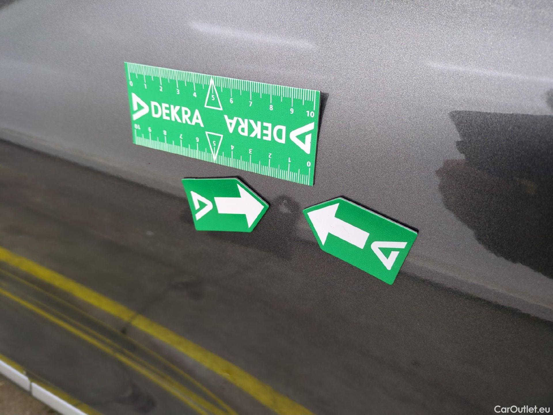  Ford  Kuga FORD  / 2019 / 5P / SUV 2.5 190 hybrid Flexifuel Pshift Vignale #12