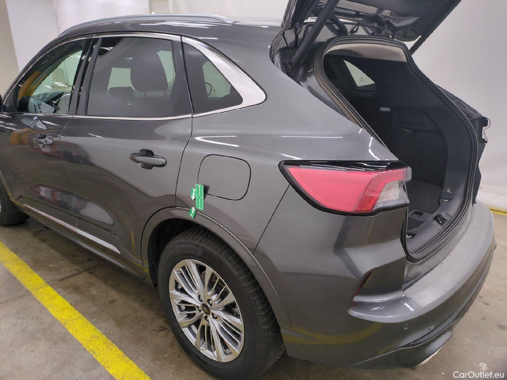  Ford  Kuga FORD  / 2019 / 5P / SUV 2.5 190 hybrid Flexifuel Pshift Vignale #15