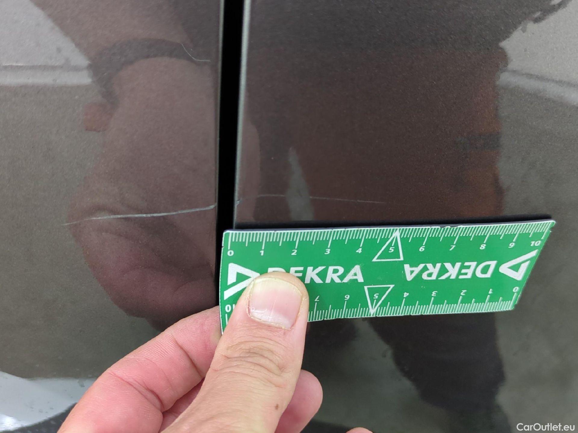  Peugeot  2008  Allure Pack 1.5 HDi 110CV BVM6 E6d #23