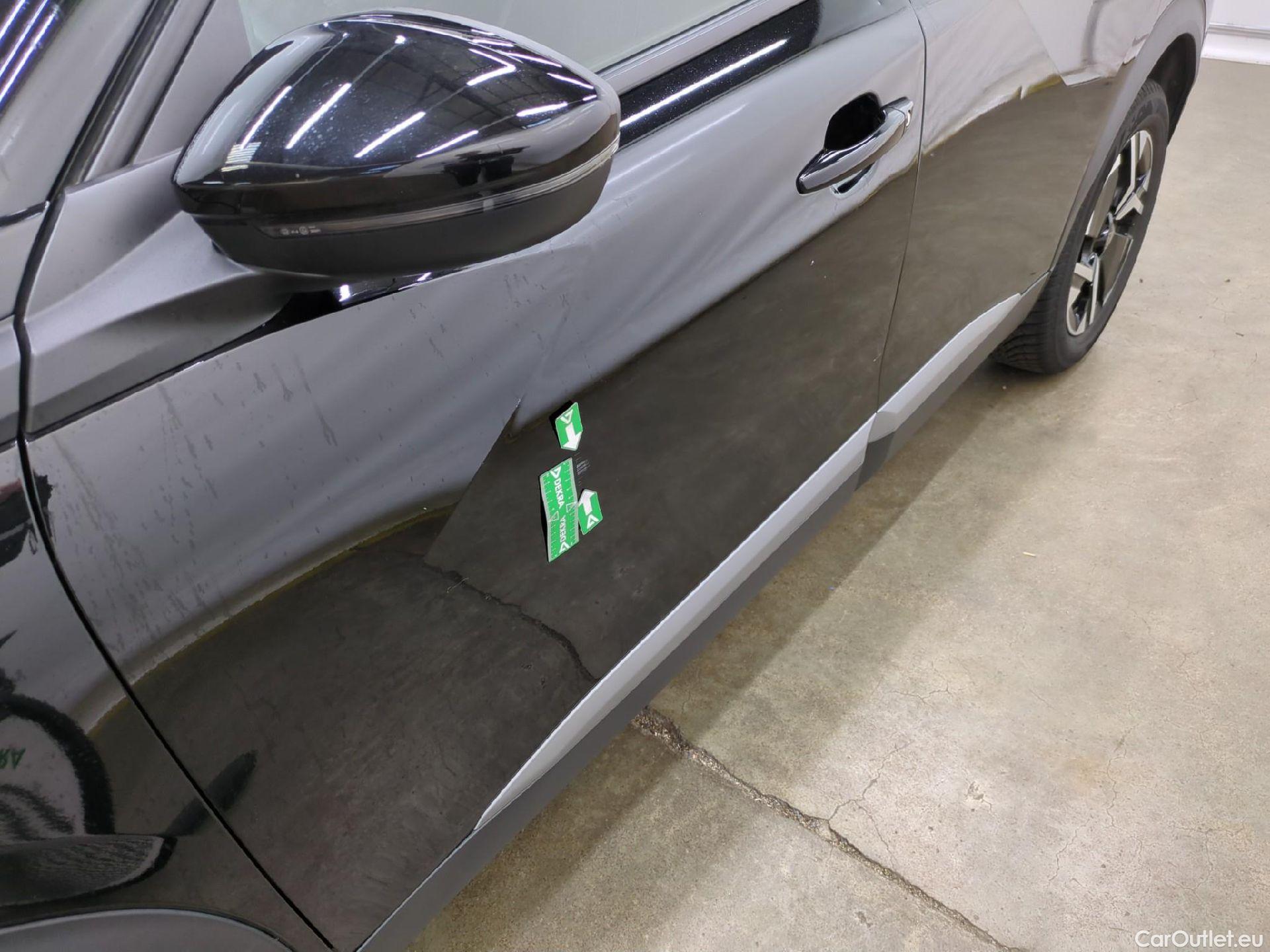  Peugeot  2008  Allure 1.5 HDi 130CV BVA8 E6d #23