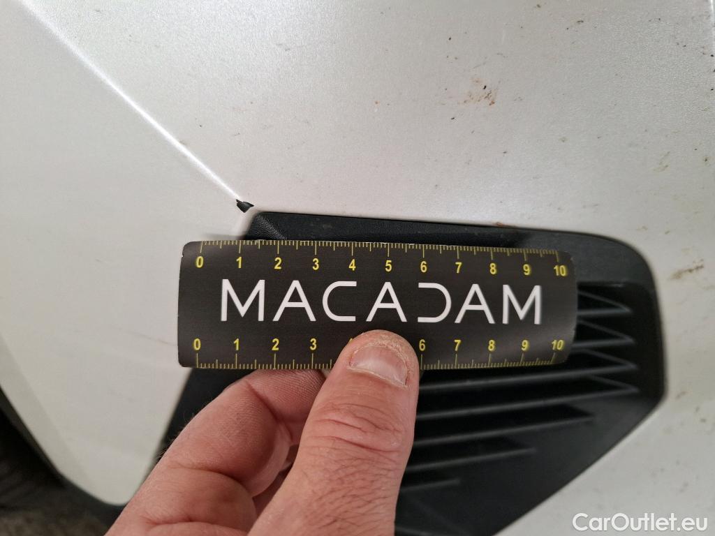  Peugeot  2008  Allure Pack 1.5 HDi 130CV BVA8 E6d #37