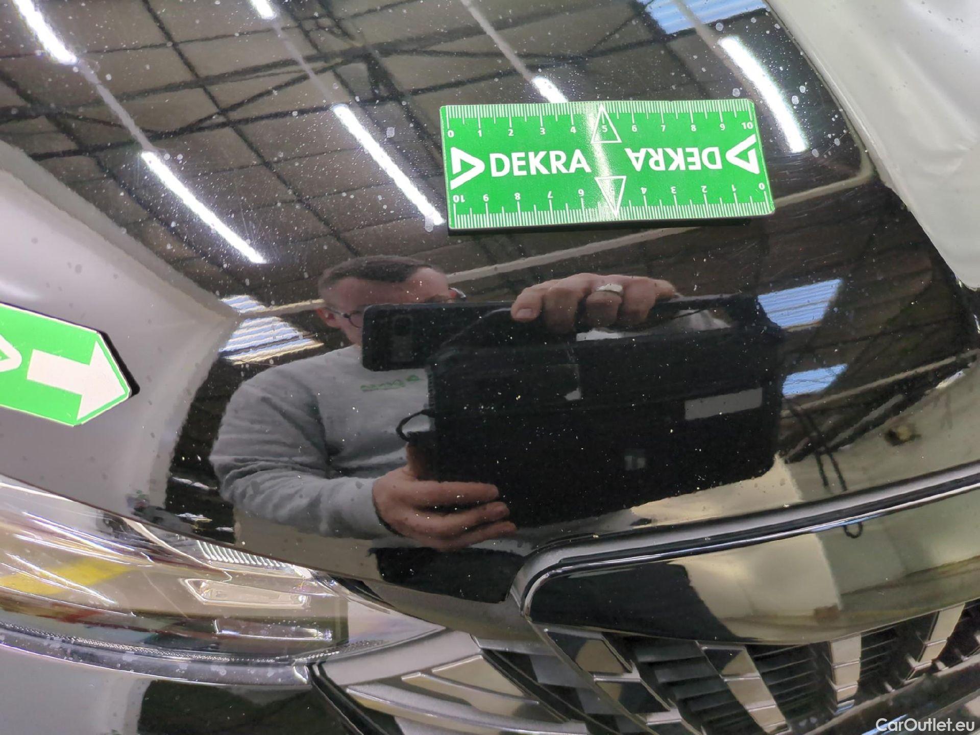  Peugeot  2008  Allure 1.5 HDi 130CV BVA8 E6d #33