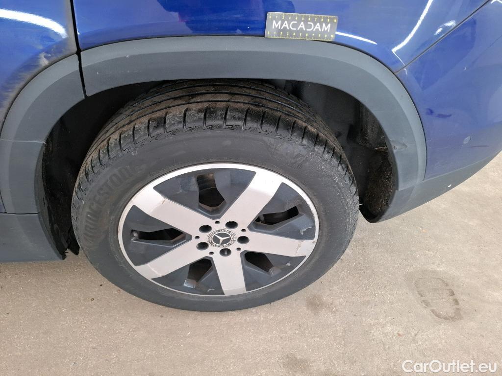  Mercedes  GLB MERCEDES-BENZ  / 2019 / 5P / SUV  200 d Business Line #25